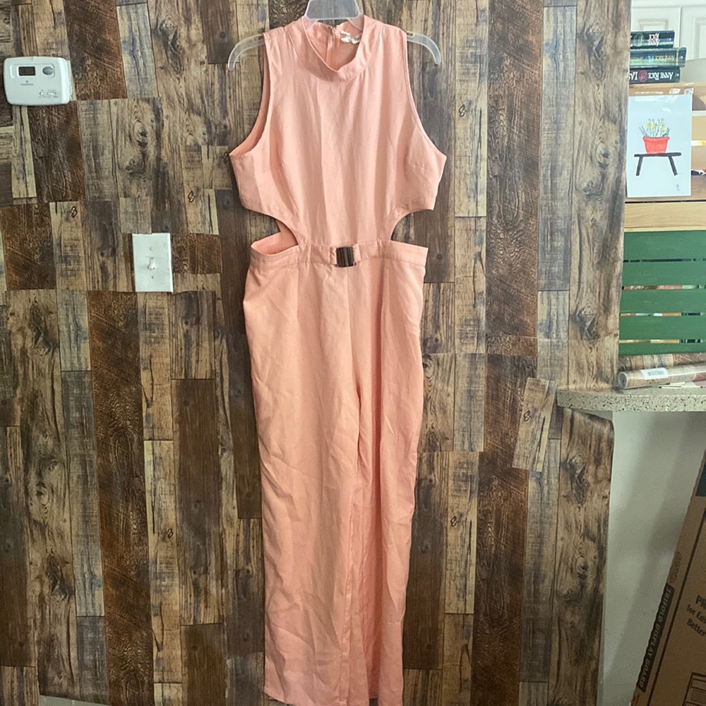 Available By Angela Fashion Size Large Jump Suit Q26